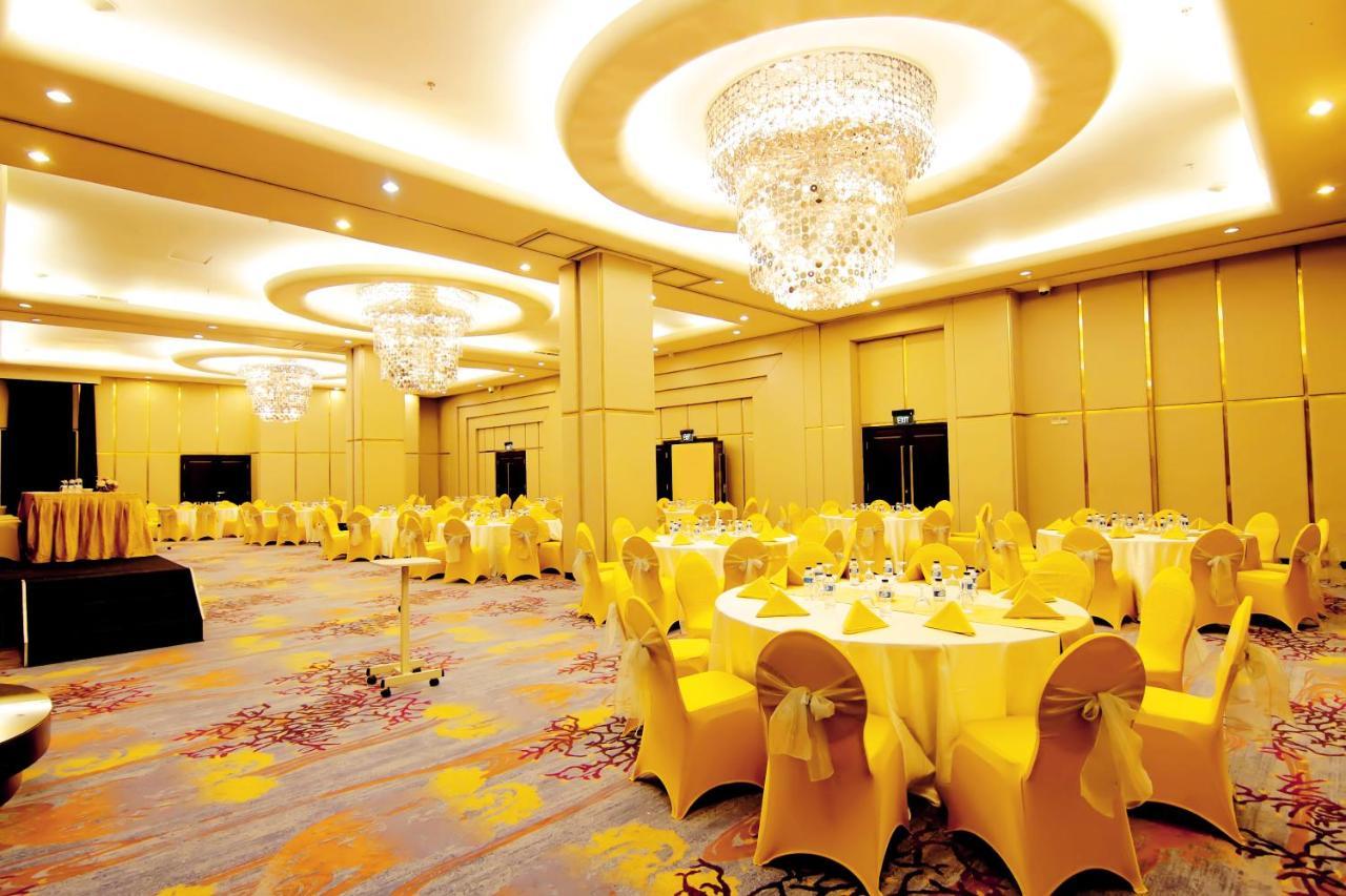 Swiss-Belhotel Ambon Esterno foto