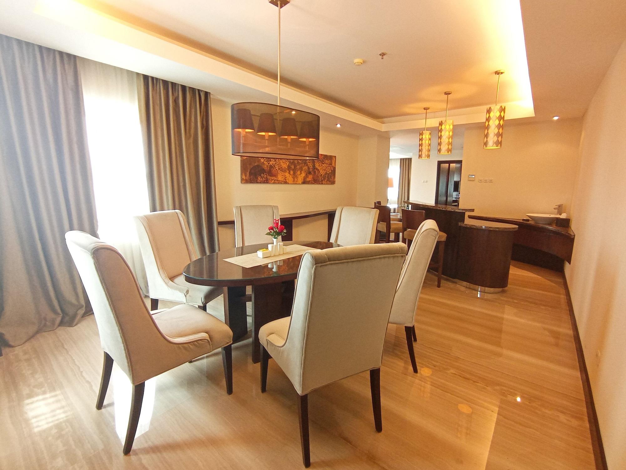 Swiss-Belhotel Ambon Esterno foto