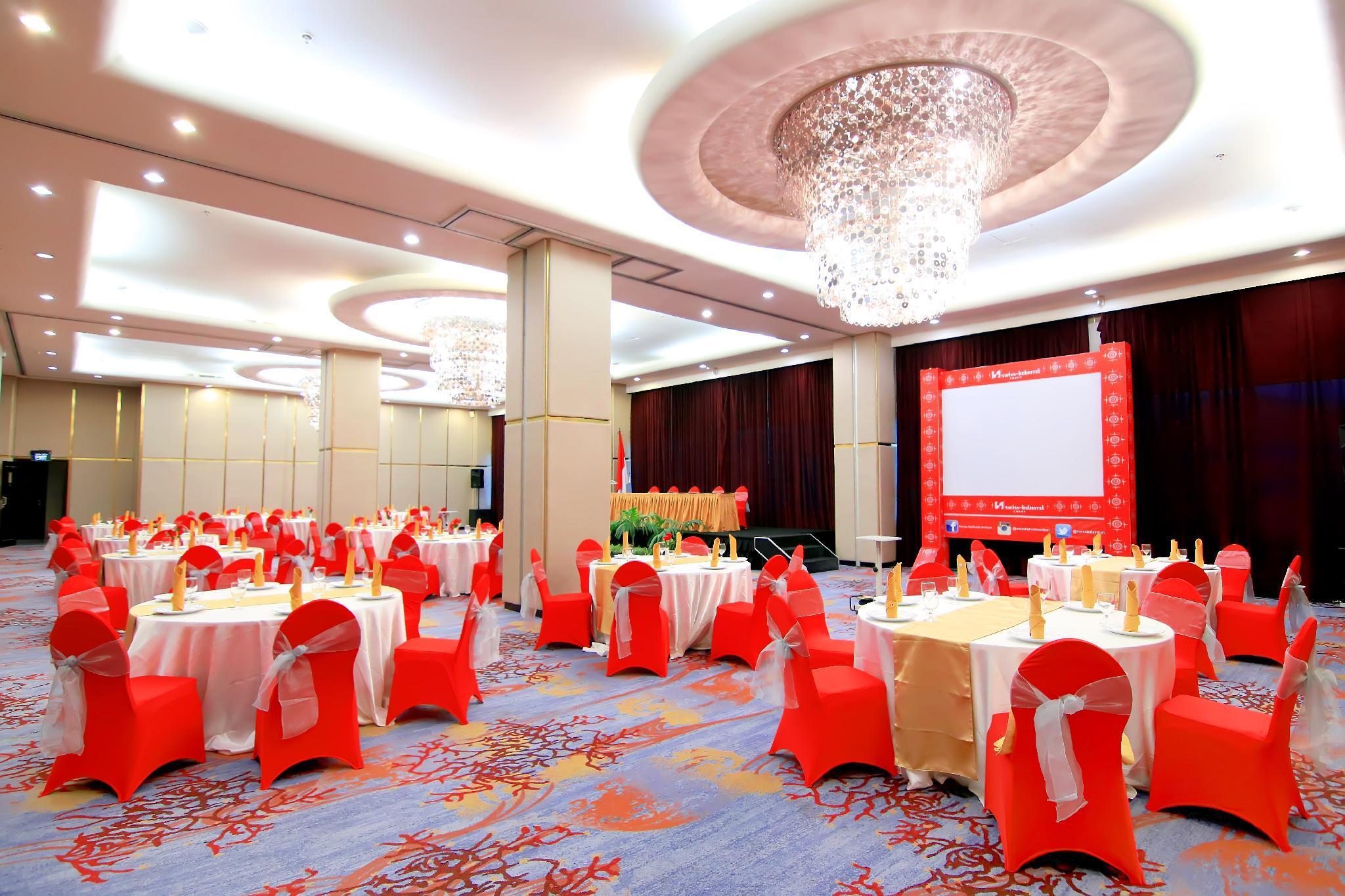 Swiss-Belhotel Ambon Esterno foto
